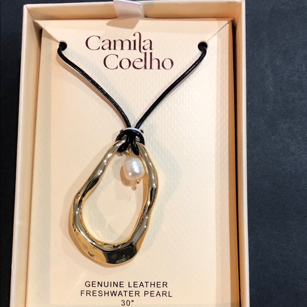 Camila Coelho egret freshwater pearl genuine leather chain pendant necklace new